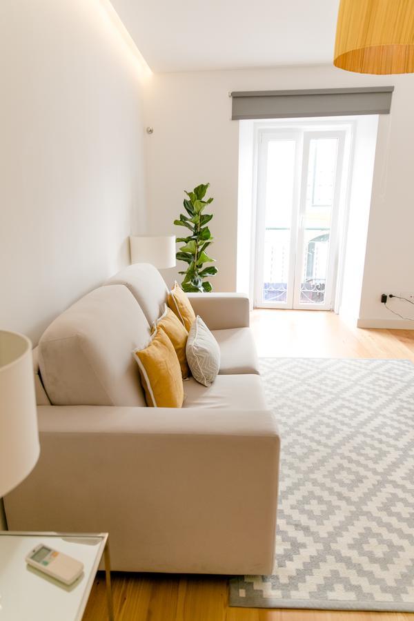 Appartamento Loving Chiado Lisbona Esterno foto